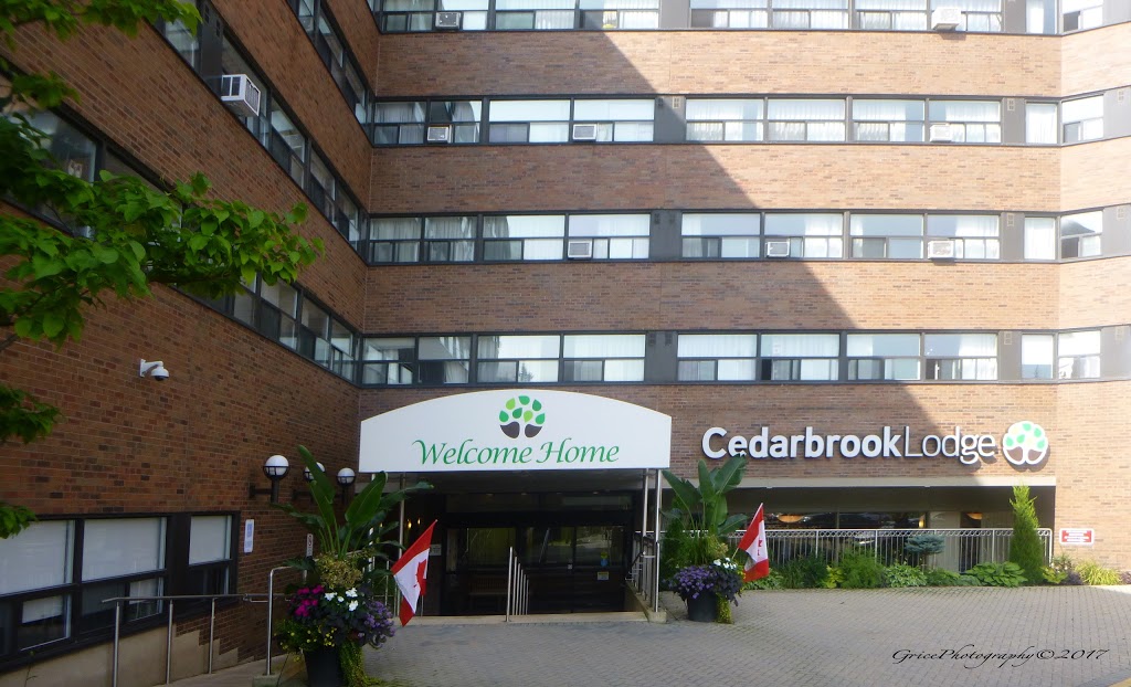 Cedarbrook Lodge Retirement Residence | 520 Markham Rd, Scarborough, ON M1H 3A1, Canada | Phone: (416) 431-6400