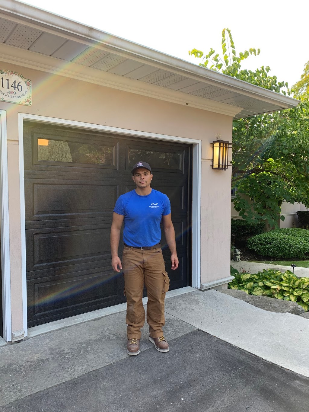 City Wide Garage Doors | 5967 Greensboro Dr, Mississauga, ON L5M 5S5, Canada | Phone: (905) 824-0607