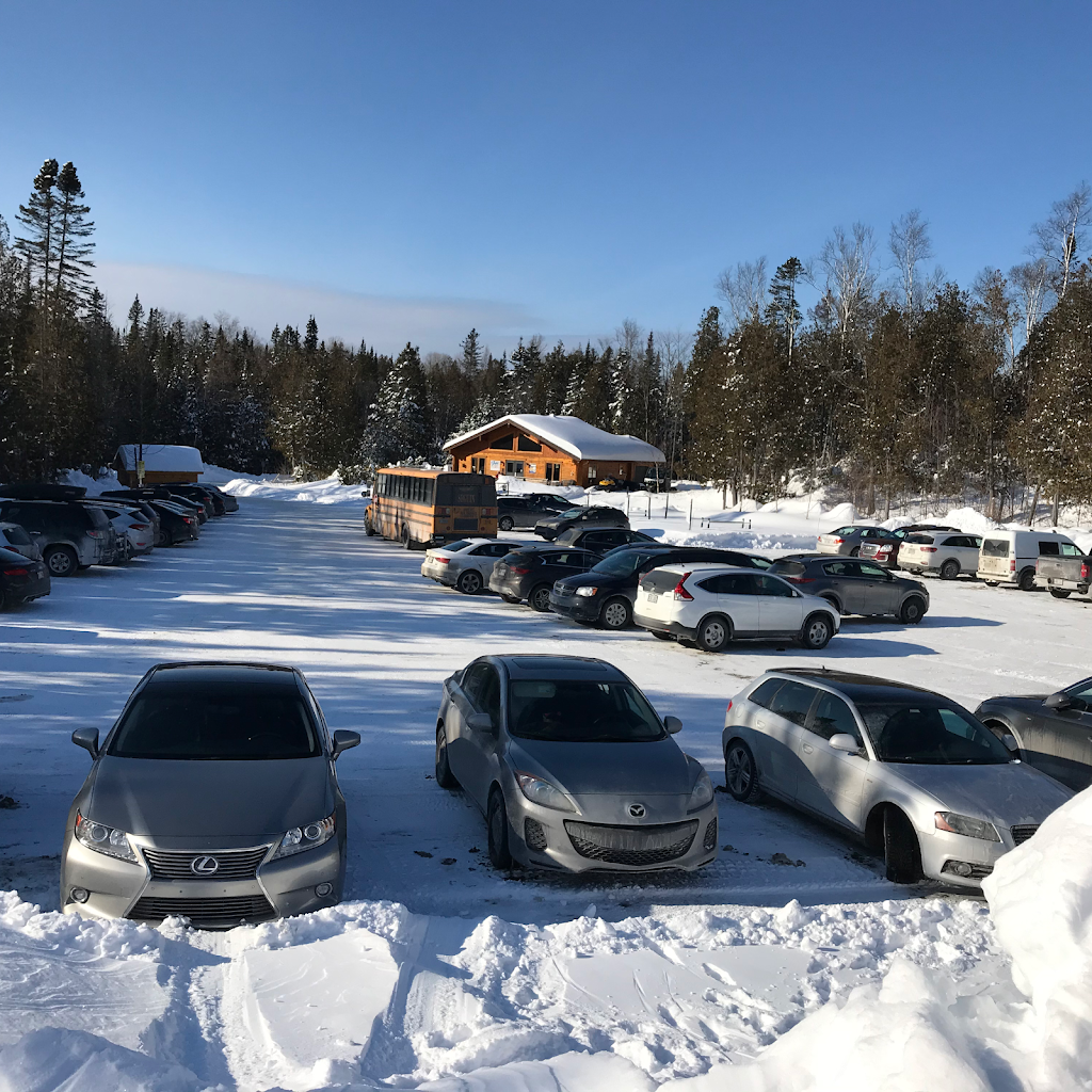 Ski de fond et raquette Estérel (Hors Limite) | Av. dAnvers, Estérel, QC J0T 1E0, Canada | Phone: (450) 822-8687