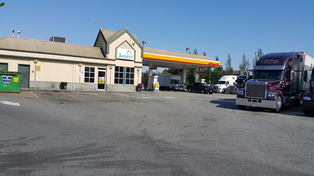 Flying J Travel Center | 1291 Cliveden Ave, Delta, BC V3M 6M3, Canada | Phone: (604) 521-4445