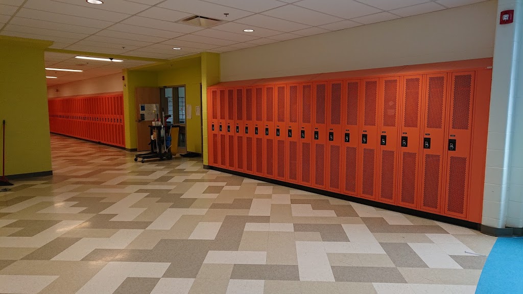 École Champlain | Erinvale Dr, Moncton, NB E1A 5S8, Canada | Phone: (506) 856-2700