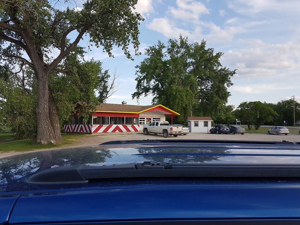 Mas Drive-in restaurant | 58 MB-13, Elm Creek, MB R0G 0N0, Canada | Phone: (204) 436-2345