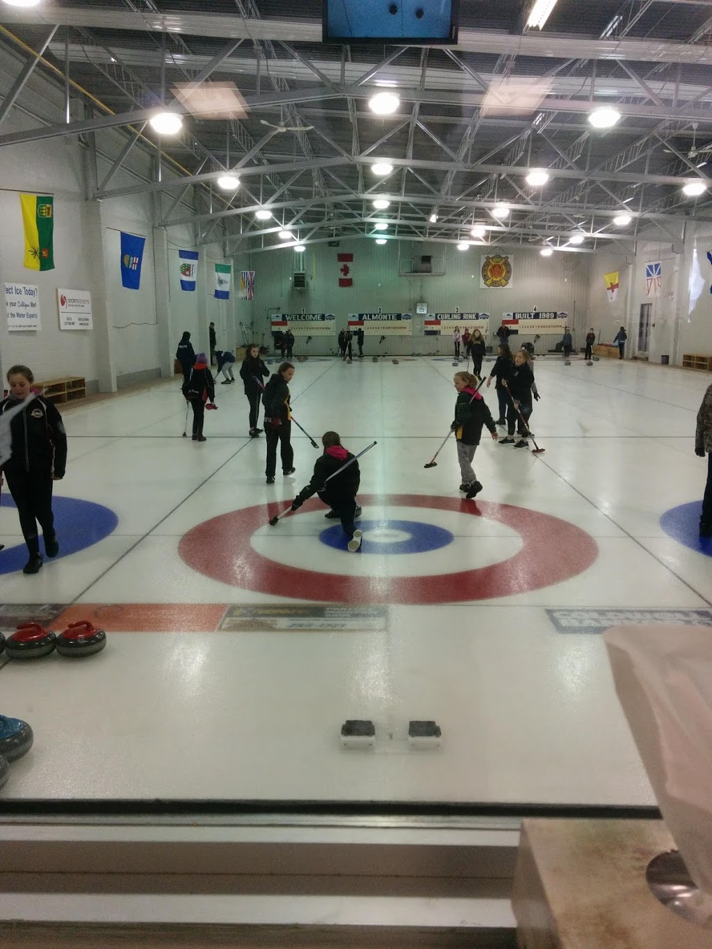 Almonte Curling Club | 160 Bridge St, Almonte, ON K0A 1A0, Canada | Phone: (613) 256-4560