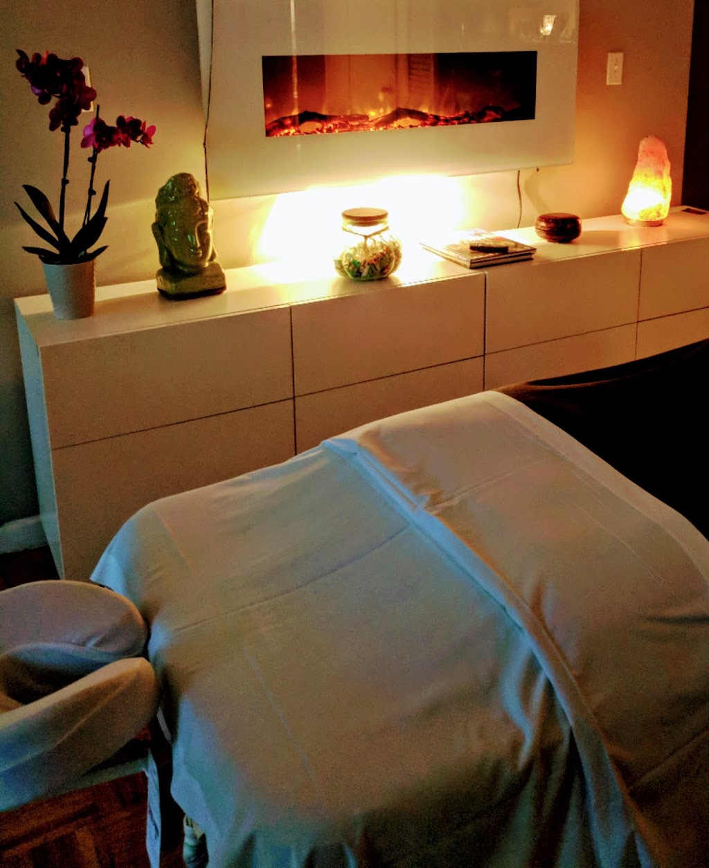 Katarina Nemcova, Registered Massage Therapist | 75 Broadway Ave, Toronto, ON M4P 1V1, Canada | Phone: (416) 419-3843