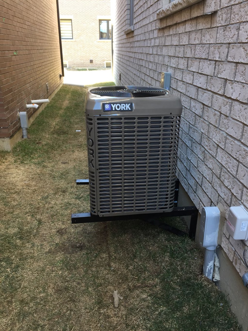 North Star HVAC | 5 Donna Dr, Brampton, ON L6Z 3T3, Canada | Phone: (416) 727-1352