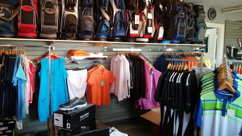 Club de golf Rive-Sud | 415 Chemin Bella-Vista, Saint-Basile-le-Grand, QC J3N 1M4, Canada | Phone: (450) 653-2471