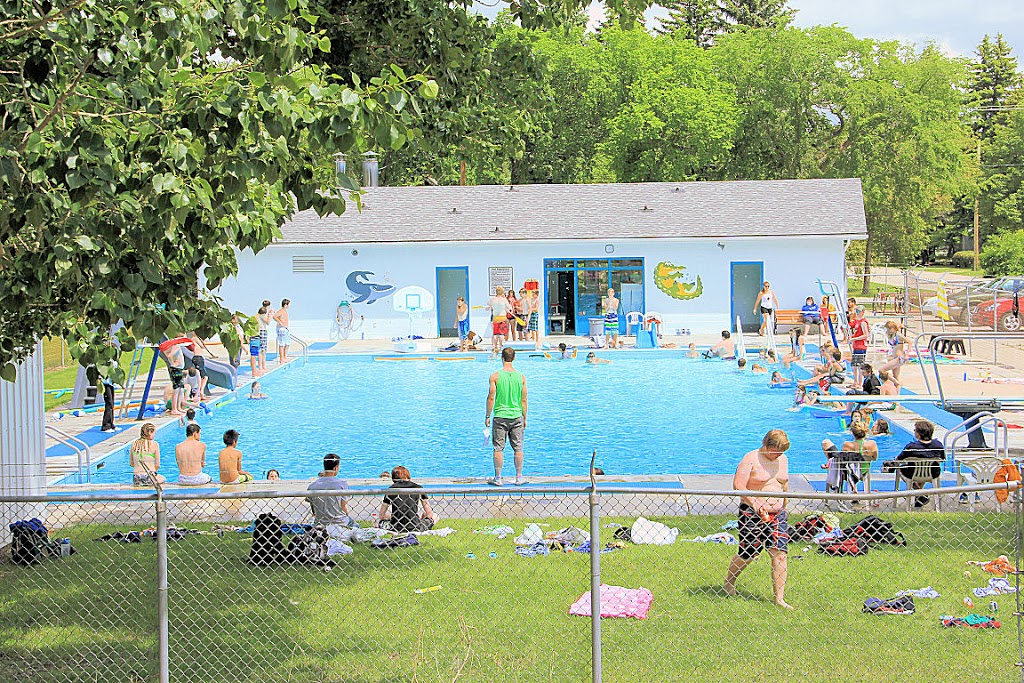 Indian Head Swimming Pool | 800 Grand Ave, Indian Head, SK S0G 2K0, Canada | Phone: (306) 695-3627