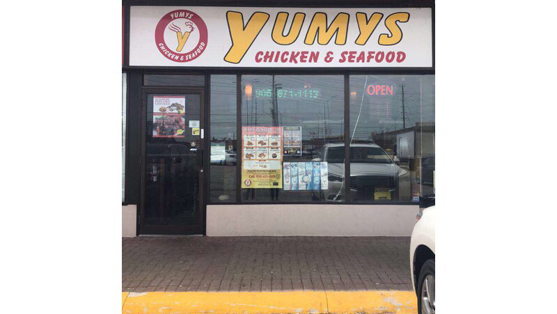 Yumys Chicken and Seafood | 3417 Derry Rd E, Mississauga, ON L4T 1A8, Canada | Phone: (905) 671-1113