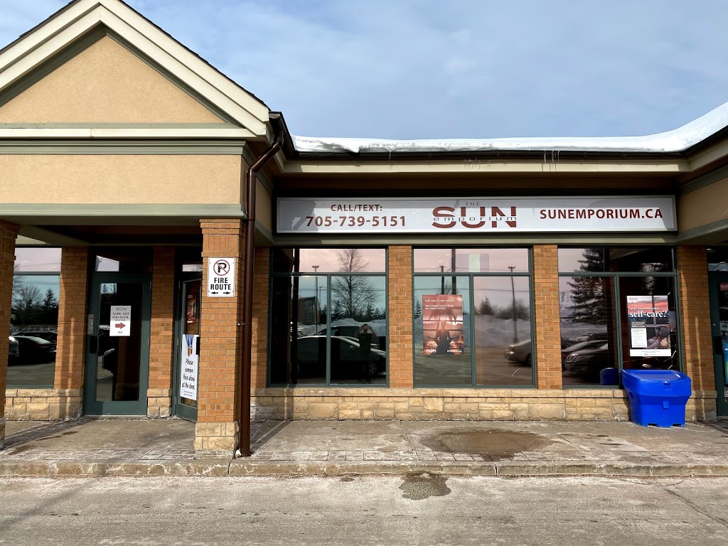 The Sun Emporium | 350 Big Bay Point Rd, Barrie, ON L4N 8A8, Canada | Phone: (705) 739-5151