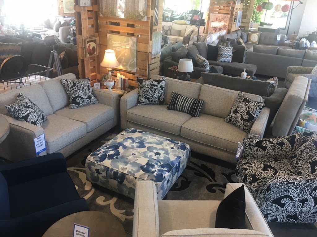Big Box Furniture Outlet Store | 22575 Fraser Hwy, Langley City, BC V2Z 2T5, Canada | Phone: (604) 510-8787