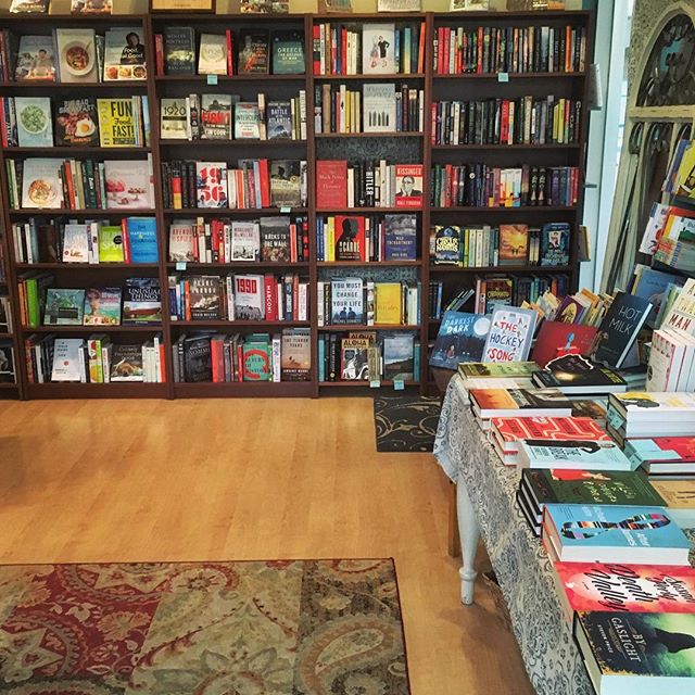 A Novel Spot Bookshop | 270 The Kingsway, Etobicoke, ON M9A 3T7, Canada | Phone: (416) 233-2665