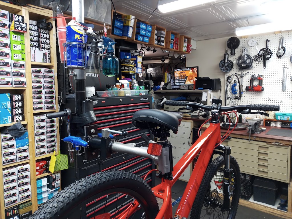 Atelier Vélo-Bed | 366 Rue Racine, Québec, QC G2B 1E8, Canada | Phone: (418) 914-9457