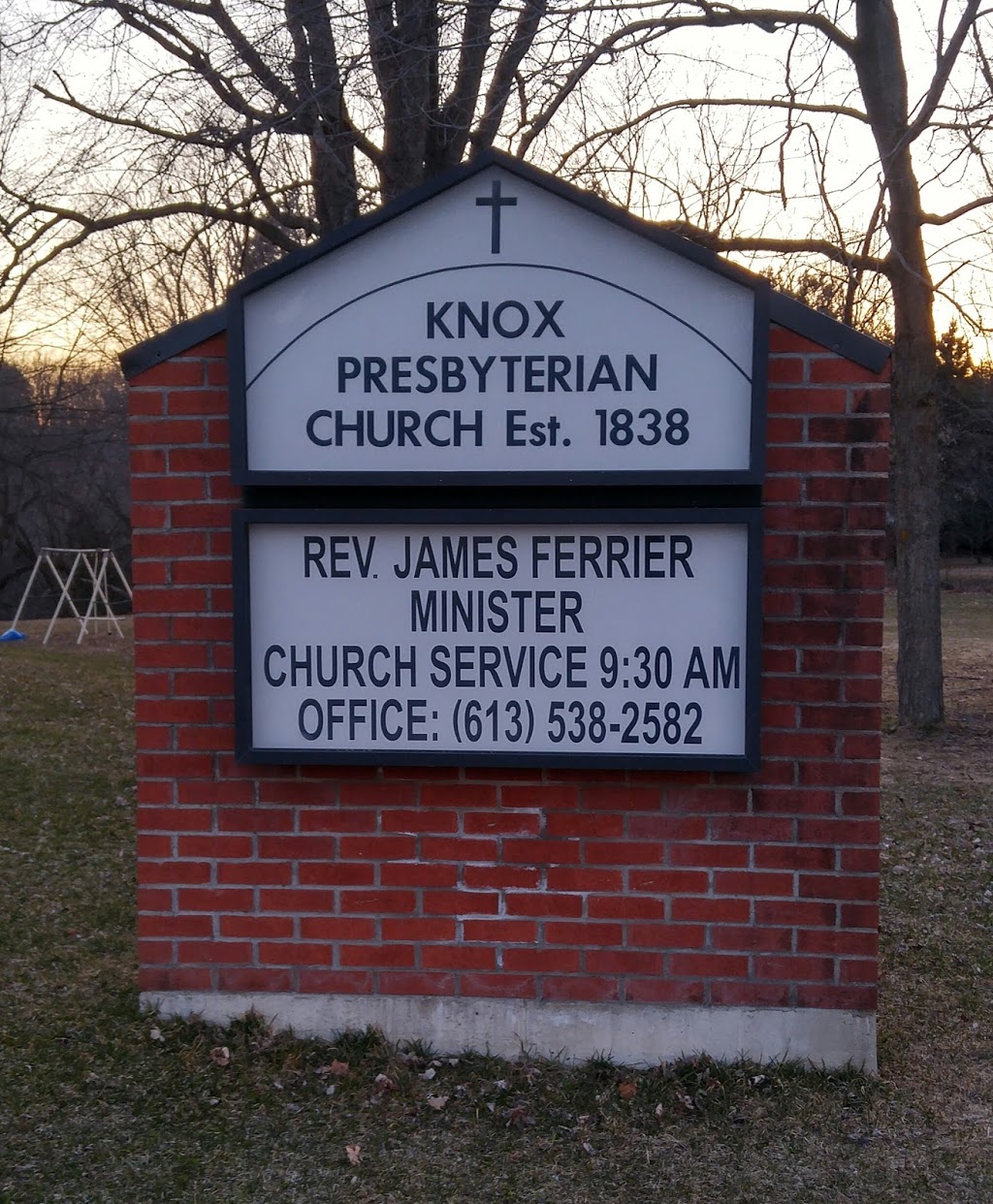 Knox Presbyterian Church | 1 St Polycarp St, Moose Creek, ON K0C 1W0, Canada | Phone: (613) 538-2582