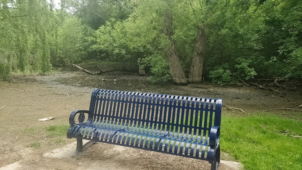 Duck Bench | Stephen Llewellyn Trail, Brampton, ON L6R 3G8, Canada