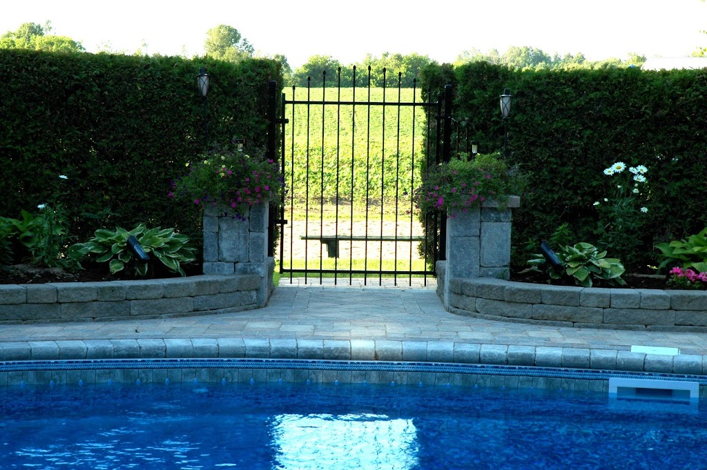 PAYNES POOLS KINGSTON | 2040 Unity Rd, Elginburg, ON K0H 1M0, Canada | Phone: (613) 483-6380