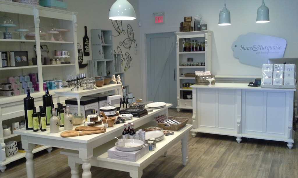 blanc&turquoise | 3712 Innes Rd, Orléans, ON K1C 1T1, Canada | Phone: (613) 424-6772