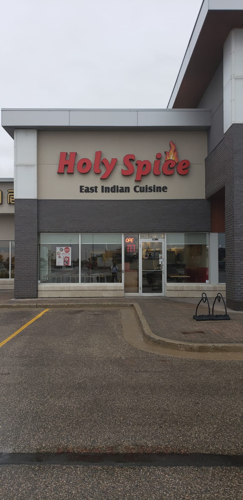 Holy Spice East Indian Cusine, Winnipeg | 1765 Kenaston Blvd Unit G, Winnipeg, MB R3Y 1V8, Canada | Phone: (204) 505-9991