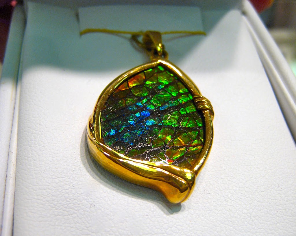 Ammolite in the Rockies | 108 Banff Ave, Banff, AB T1L 1A9, Canada | Phone: (403) 762-4698