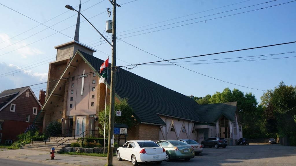 Paroisse Notre-Dame Du Perpétuel Secours | 132 Blake St, Hamilton, ON L8M 2S6, Canada | Phone: (905) 545-6953