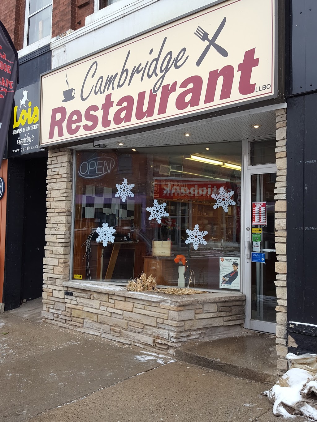 Cambridge Restaurant | 752 King St E, Cambridge, ON N3H 3N9, Canada | Phone: (519) 653-4455
