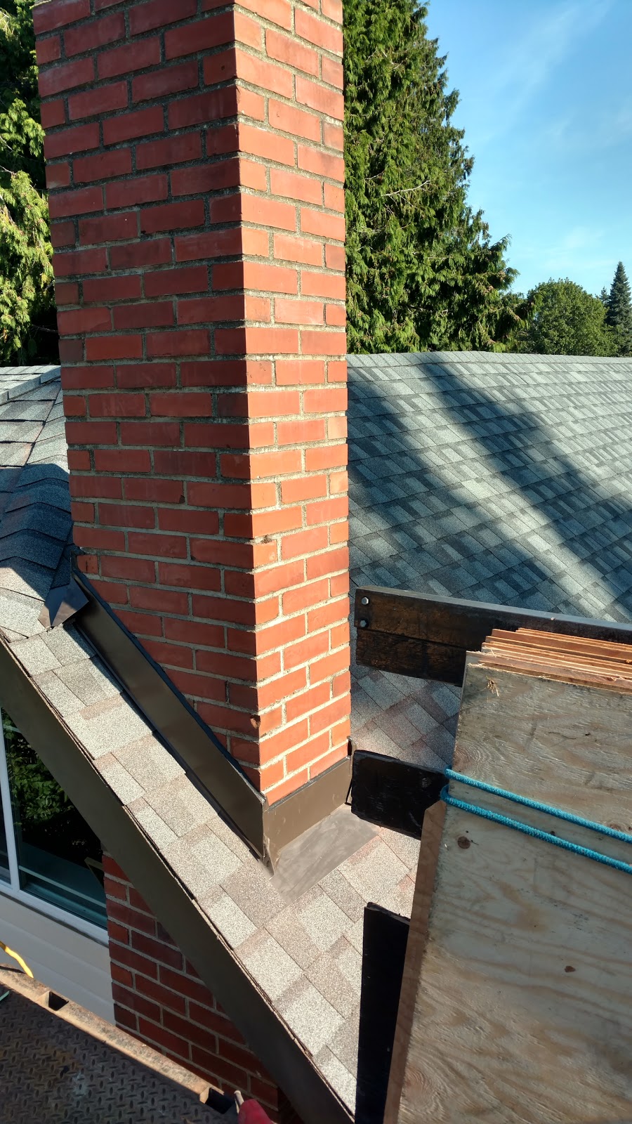 Western Roofing | 3705 Iron Gate Rd, Bellingham, WA 98226, USA | Phone: (360) 734-1830