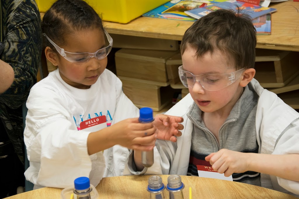 Scientists In School | 975 Dillingham Rd #2, Pickering, ON L1W 1Z7, Canada | Phone: (905) 837-9626