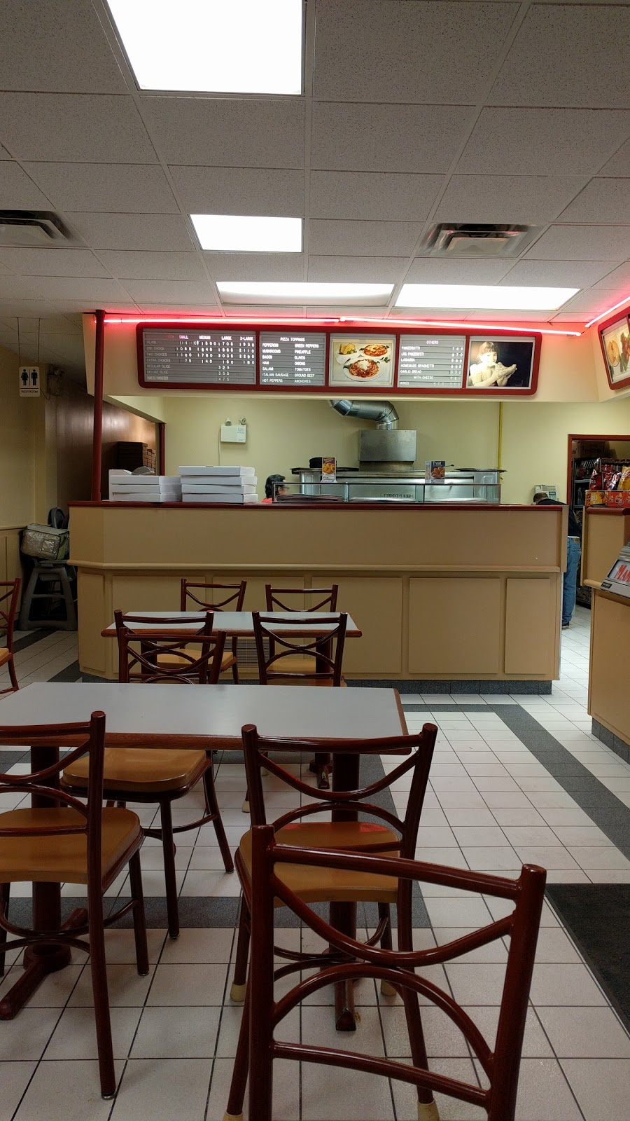 Go-Go Pizza & Subs | 355 Bloor St W, Oshawa, ON L1J 5Y5, Canada | Phone: (905) 723-3333