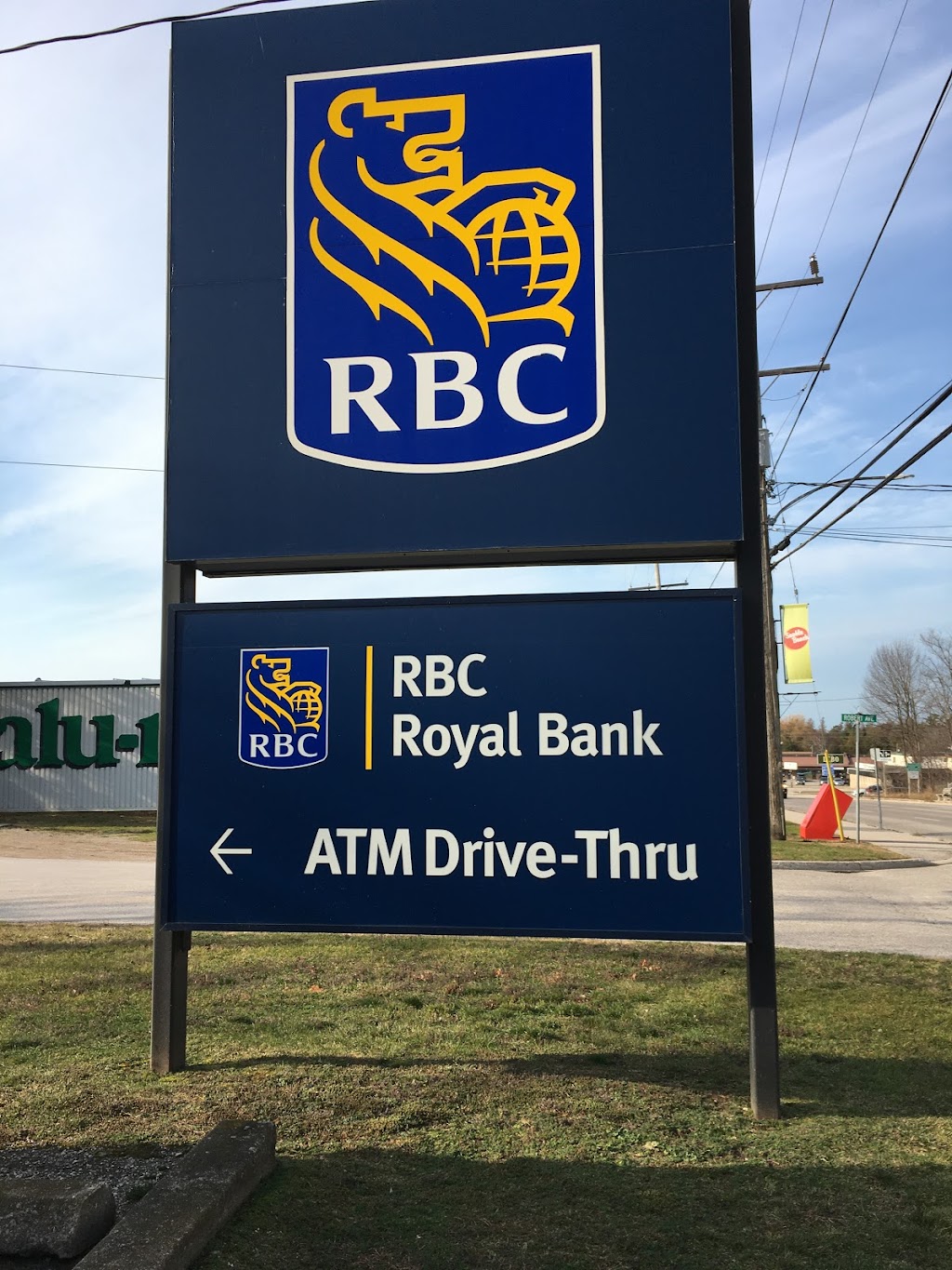 RBC Royal Bank | 632 Main St, Sauble Beach, ON N0H 2G0, Canada | Phone: (519) 422-1472