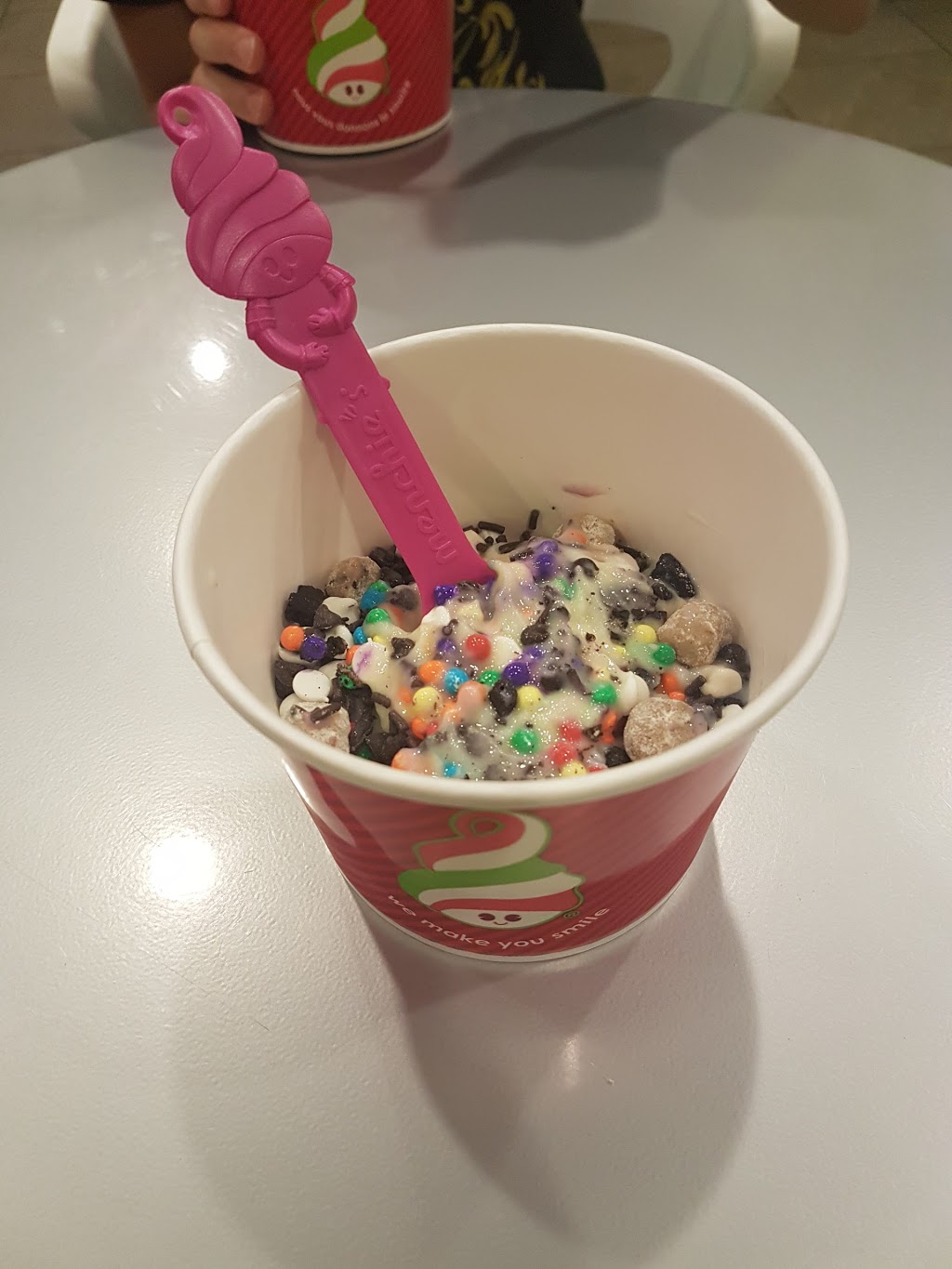 Menchies Frozen Yogurt | 95 Saginaw Pkwy #2, Cambridge, ON N1T 1W2, Canada | Phone: (519) 620-4205