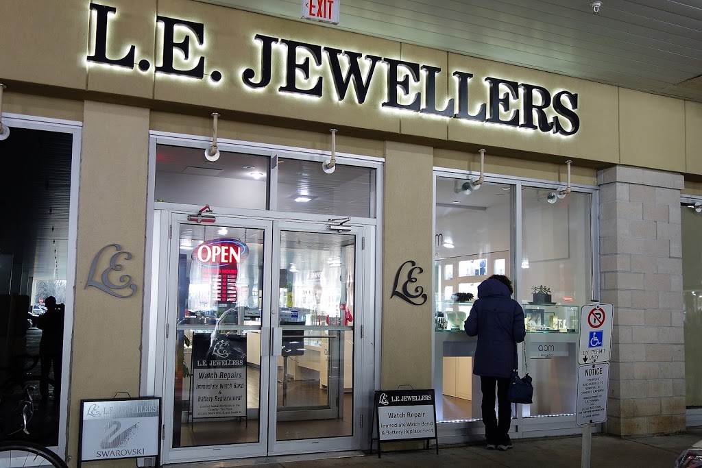 APM Monaco at L.E. Jewellers | 1015 Lake Shore Blvd E, Toronto, ON M4M 1B4, Canada | Phone: (416) 461-4494