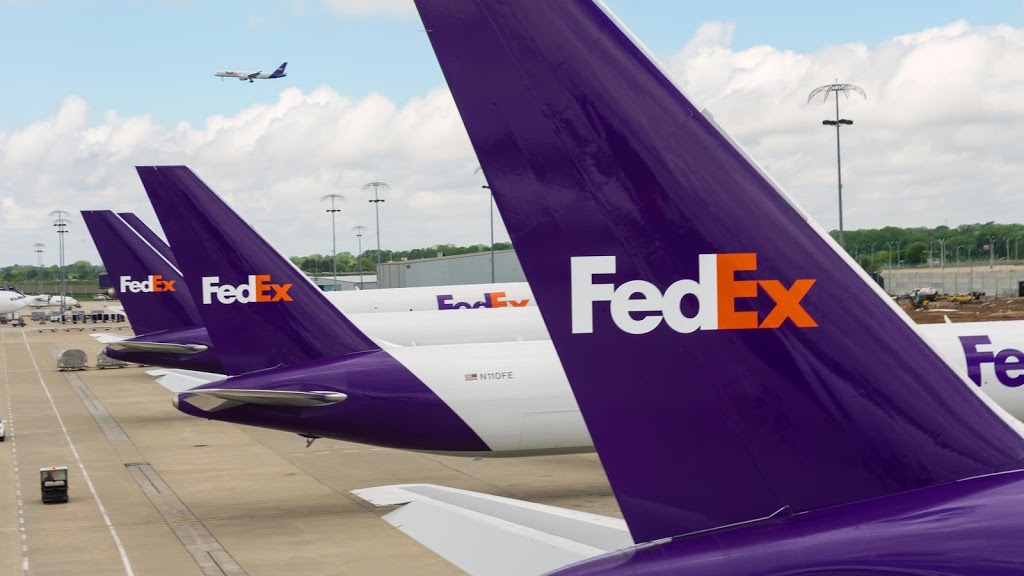 FedEx Ship Centre | 97 Binnington Ct, Kingston, ON K7M 8R7, Canada | Phone: (800) 463-3339