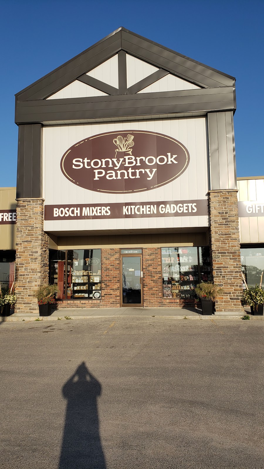 Stony Brook Pantry | 4 - 107 Hwy 12 N, Steinbach, MB R5G 1T5, Canada | Phone: (204) 346-9990