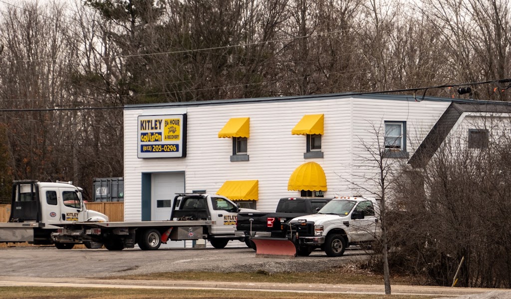 Kitley Collision 24 -Hour Towing and Recovery | 280 Brockville St, Smiths Falls, ON K7A 5A4, Canada | Phone: (613) 205-0296