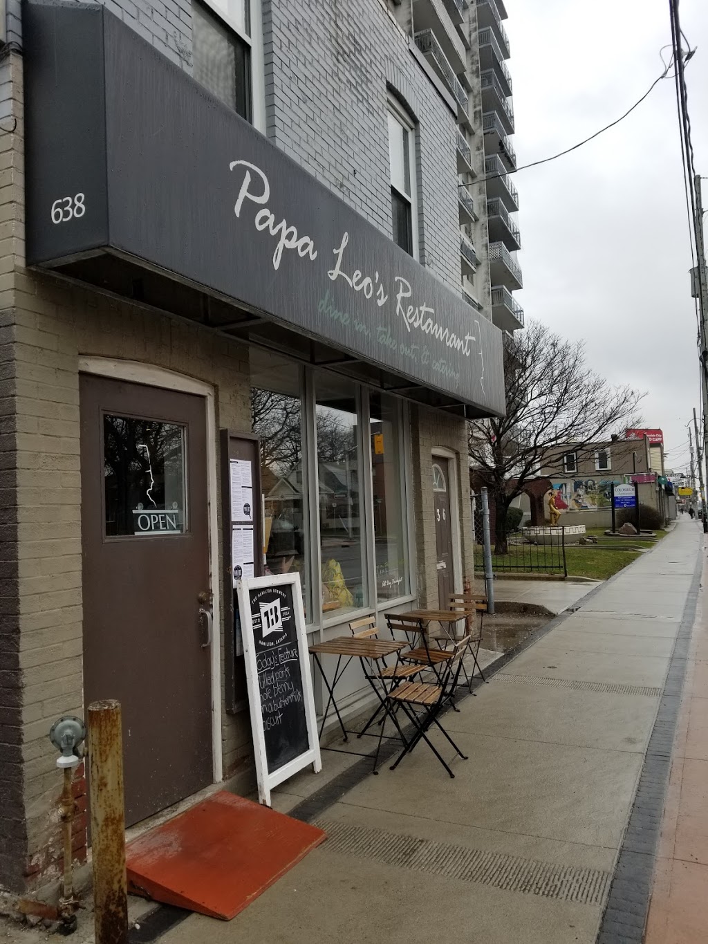 Papa Leos | 638 Concession St, Hamilton, ON L8V 2S4, Canada | Phone: (289) 389-7227