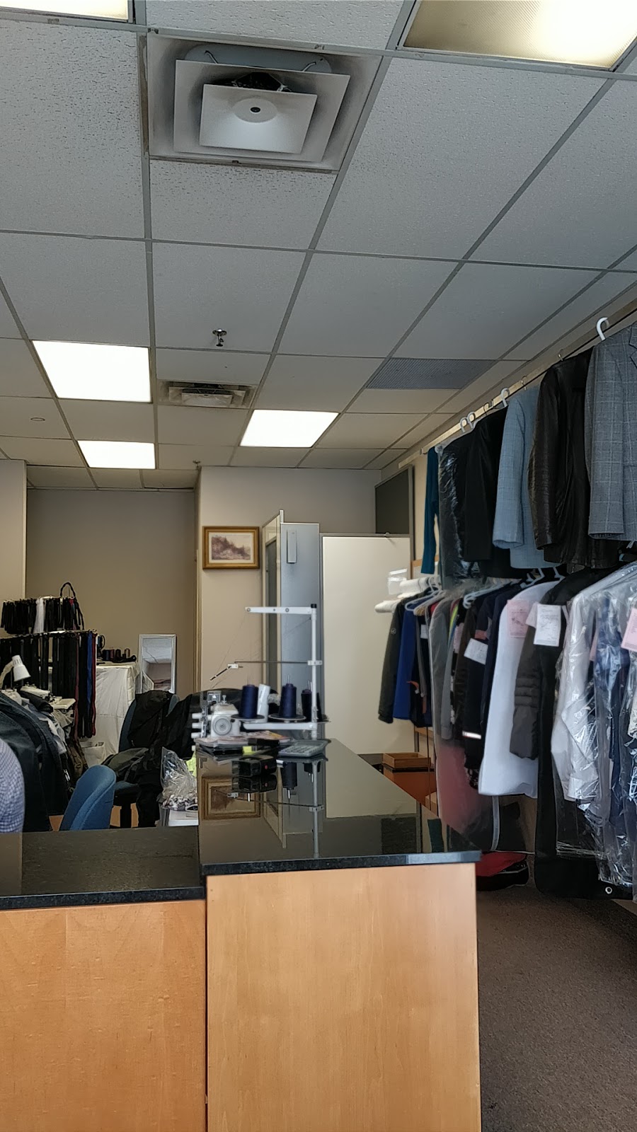 Gold Needle Tailoring | 360 Guelph St Unit 36B, Georgetown, ON L7G 4B6, Canada | Phone: (905) 616-2671