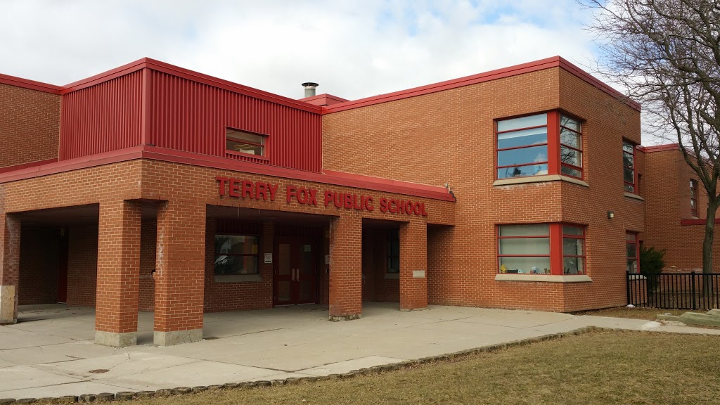 Terry Fox Public School | 185 Wintermute Blvd, Scarborough, ON M1W 3M9, Canada | Phone: (416) 396-6600