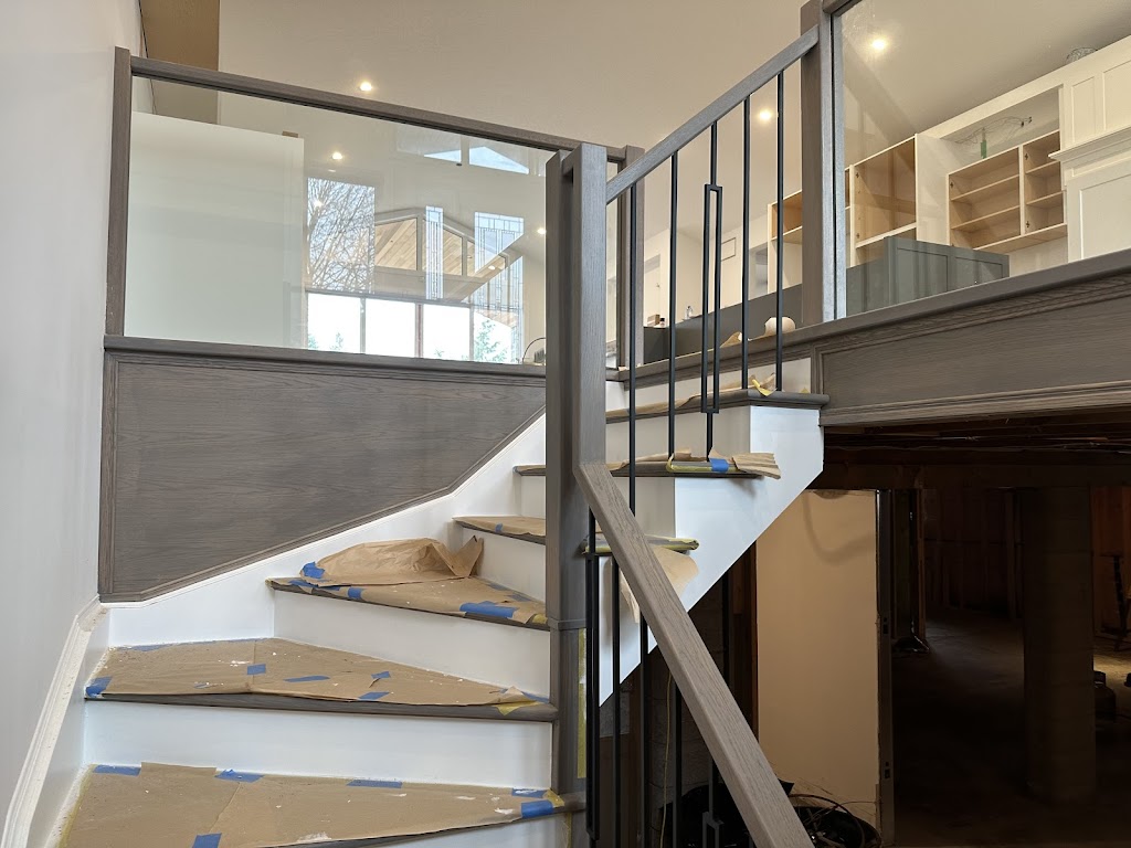 Step up Stairs and Railing | 8183 Leeming Rd, Mount Hope, ON L0R 1W0, Canada | Phone: (289) 776-6154