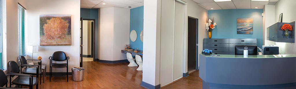 Centre Dentaire Adoncour | Dentiste à Longueuil | 645 Rue Adoncour #200, Longueuil, QC J4G 2M6, Canada | Phone: (450) 646-7963