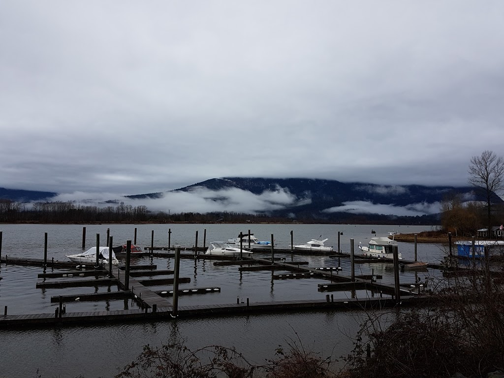 Pitt Meadows Marina | 14179 Reichenbach Rd #1, Pitt Meadows, BC V3Y 1Z1, Canada | Phone: (604) 465-7713