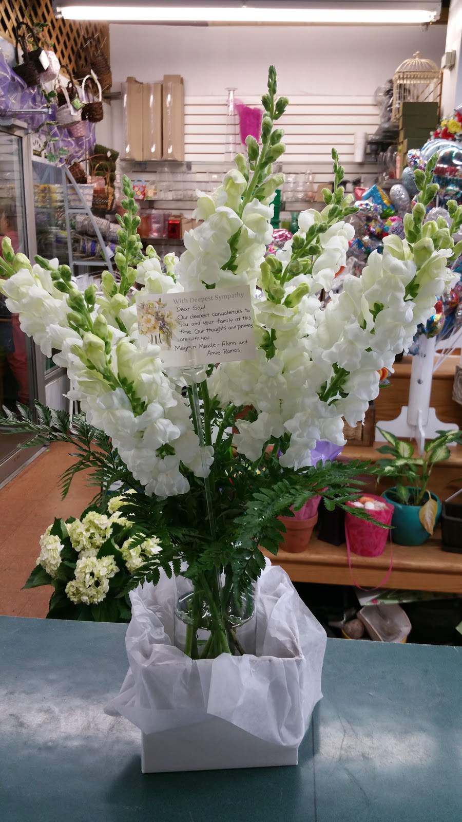 Atkinson Florist | 531 Atkinson Ave, Thornhill, ON L4J 8L7, Canada | Phone: (905) 707-6789