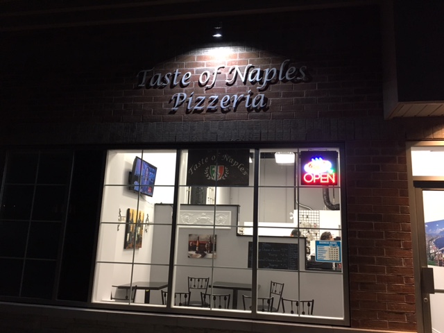 Taste of Naples Pizzeria | 3530 Rutherford Rd, Woodbridge, ON L4L 1A6, Canada | Phone: (905) 553-3232