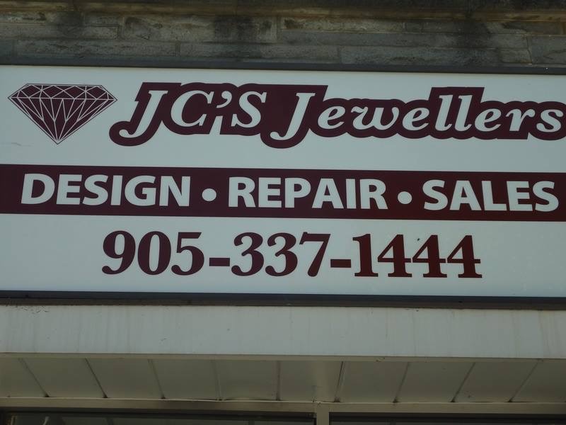 J Cs Jewellers | 362 Kerr St, Oakville, ON L6K 3B8, Canada | Phone: (905) 337-1444