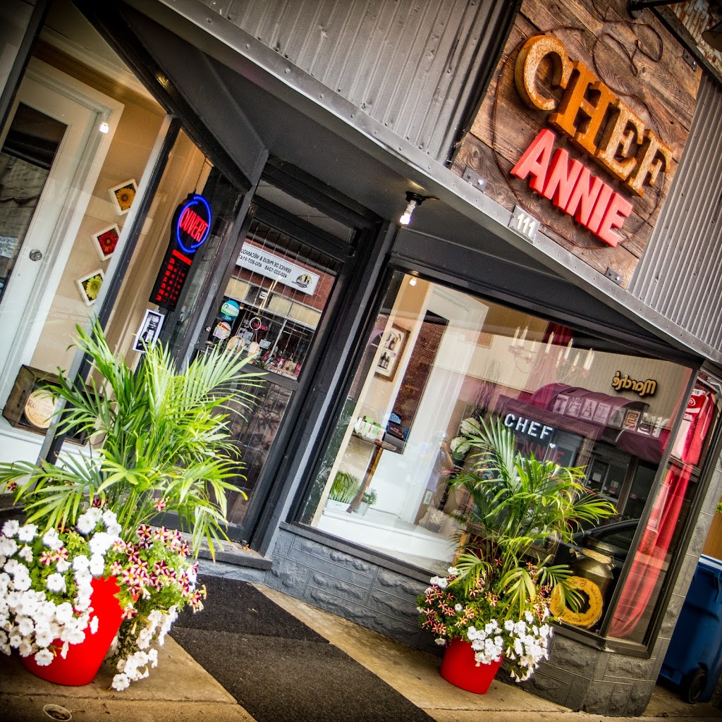 Bistro Chef Annie | 111 Rue Châteauguay, Huntingdon, QC J6T 2E9, Canada | Phone: (514) 812-7201