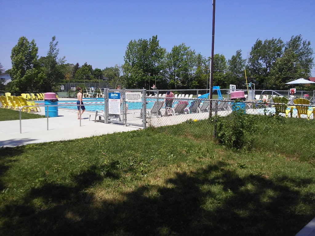 Lakeshore Swimming Pool Association | 792 Henderson Blvd, Kingston, ON K7M 4Y3, Canada | Phone: (613) 389-9510