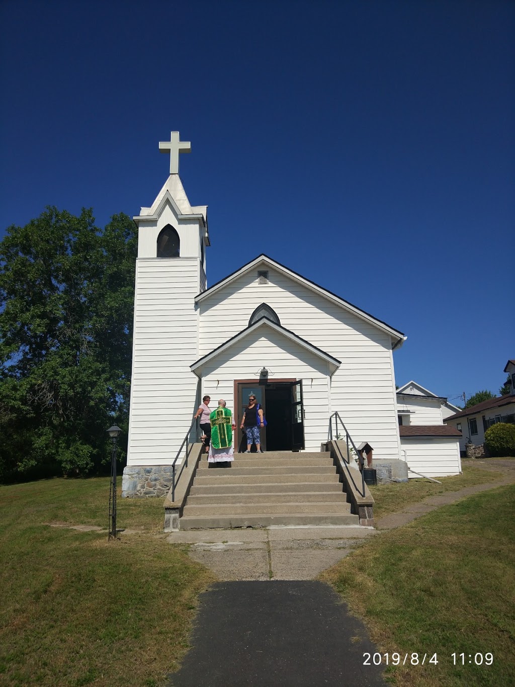 Holy Family Church | 949 Riverside Dr, Britt, ON P0G 1A0, Canada | Phone: (705) 383-2208