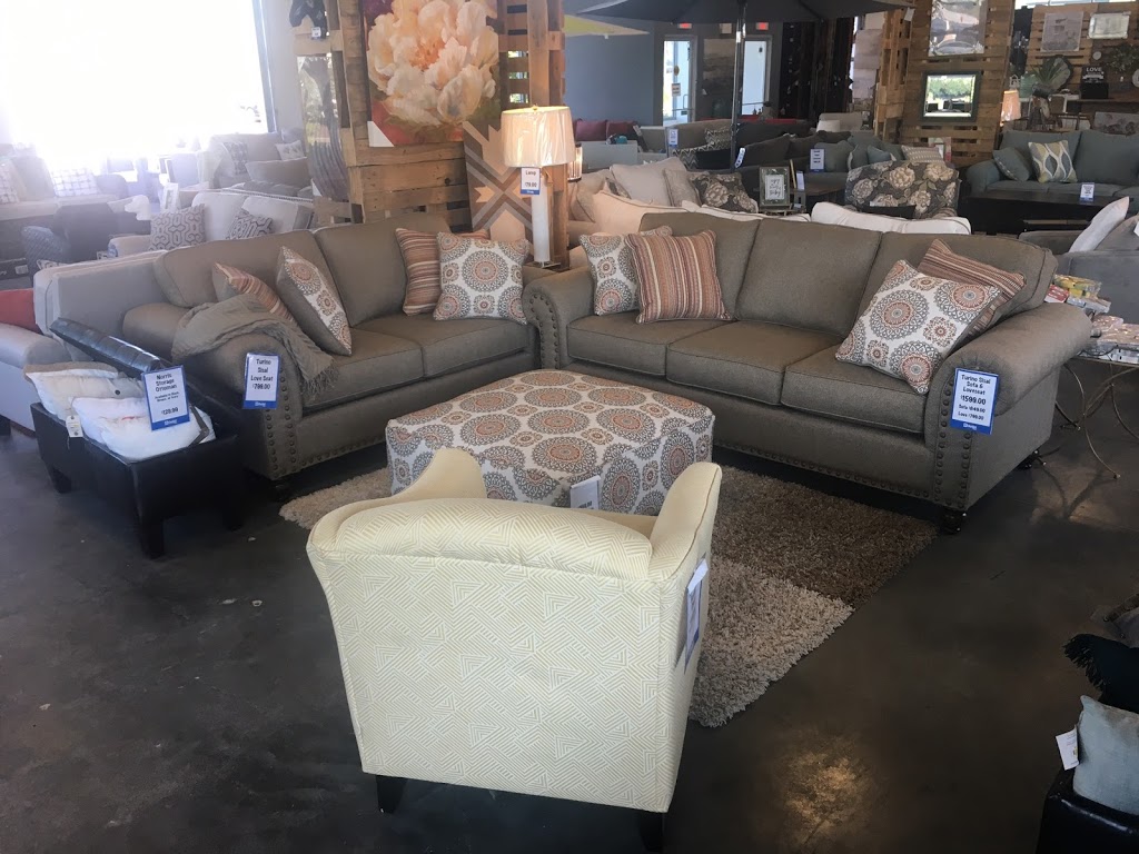 Big Box Furniture Outlet Store | 22575 Fraser Hwy, Langley City, BC V2Z 2T5, Canada | Phone: (604) 510-8787