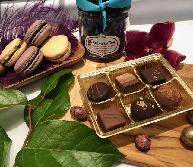 KrèmeCéBon Crèmerie Chocolaterie | 204 Rue St-Charles, Sainte-Thérèse, QC J7E 2B4, Canada | Phone: (438) 521-2185