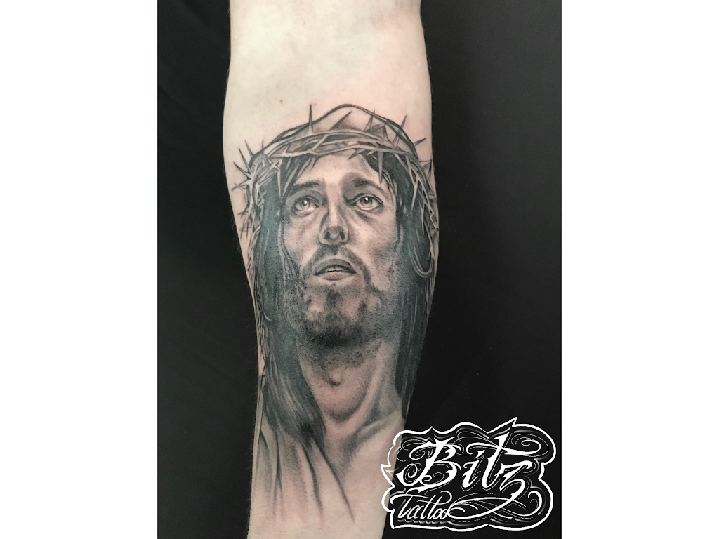 Bitz tattoo | 2412 Boulevard du Curé-Labelle local 109, Saint-Jérôme, QC J7Y 5E4, Canada | Phone: (450) 858-4739