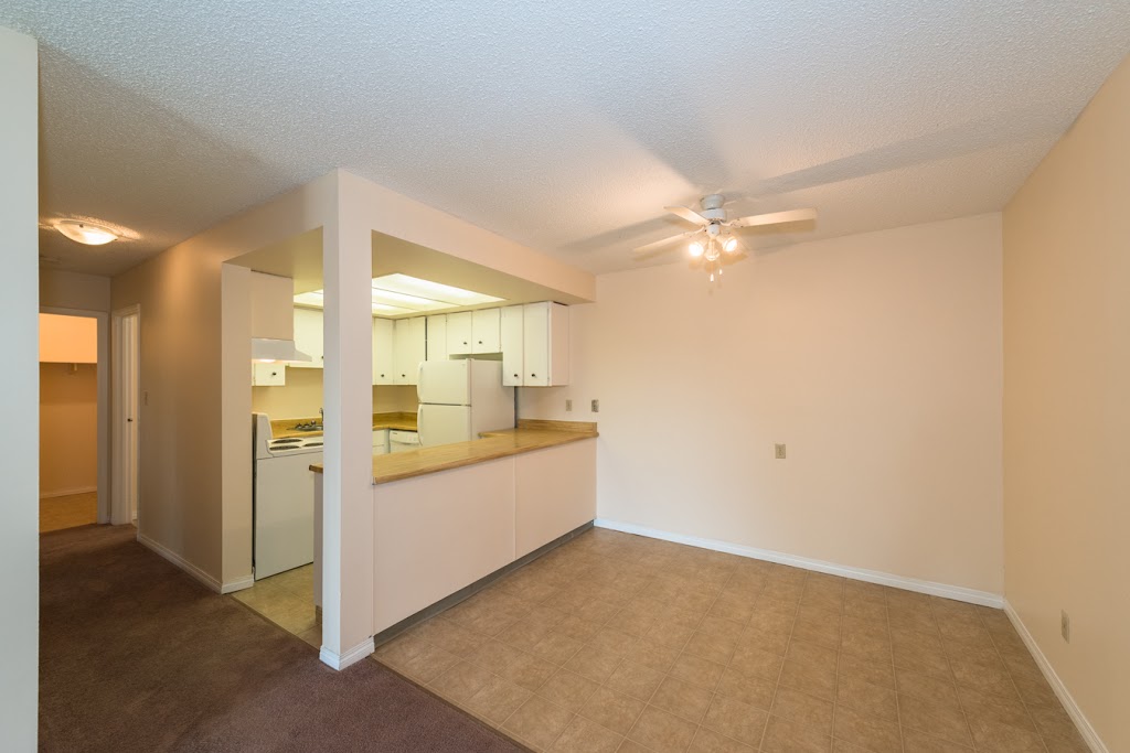 Westborough Court | 17117 75 Ave NW, Edmonton, AB T5T 2P7, Canada | Phone: (780) 413-9251