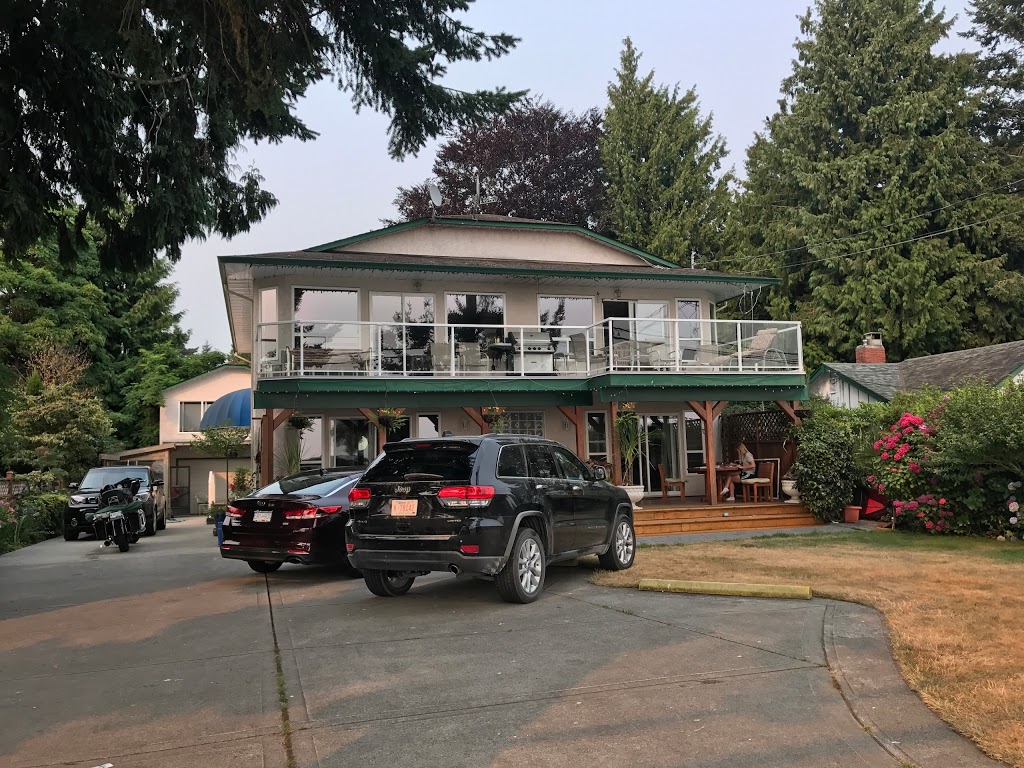 Davis Bay Bed & Breakfast | 4632 Sunshine Coast Hwy, Sechelt, BC V0N 3A2, Canada | Phone: (604) 885-5404